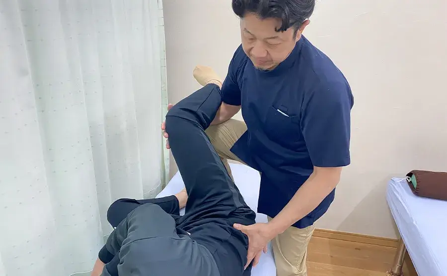 つきのわ接骨院、つきのわ整体ラボ施術